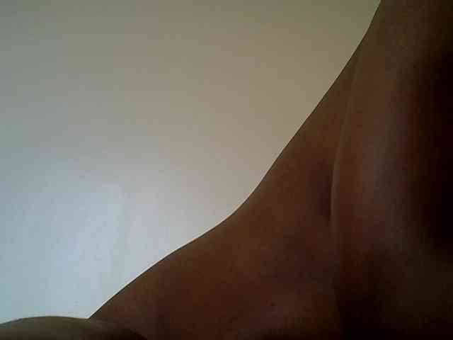 LAYLAAH webcam