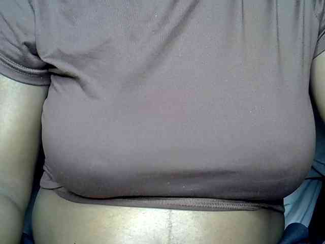 LAYLAAH webcam