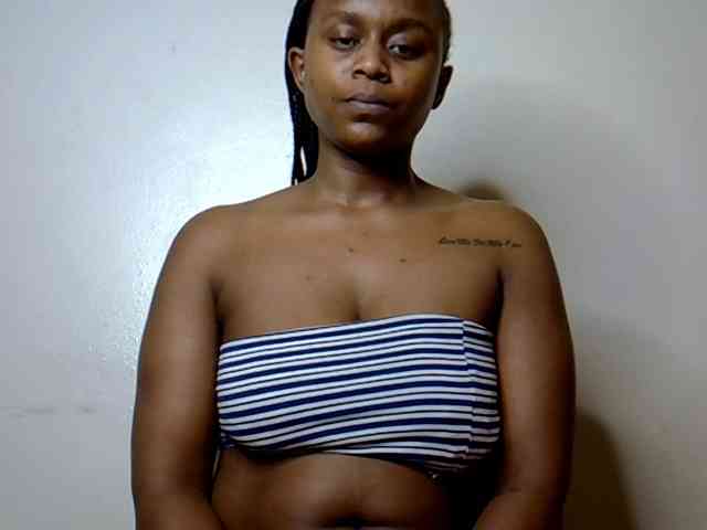 Model: SquirtLaylaah