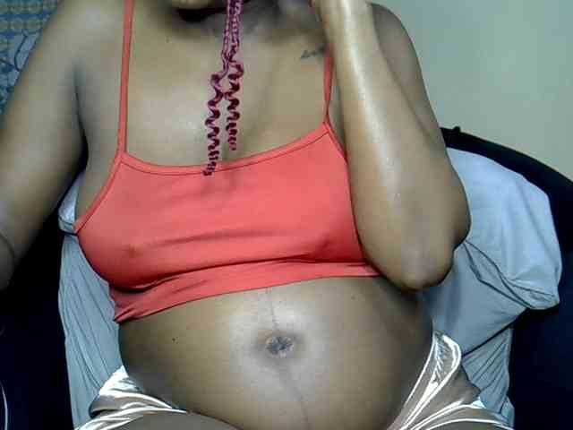 Modella: LAYLAAH