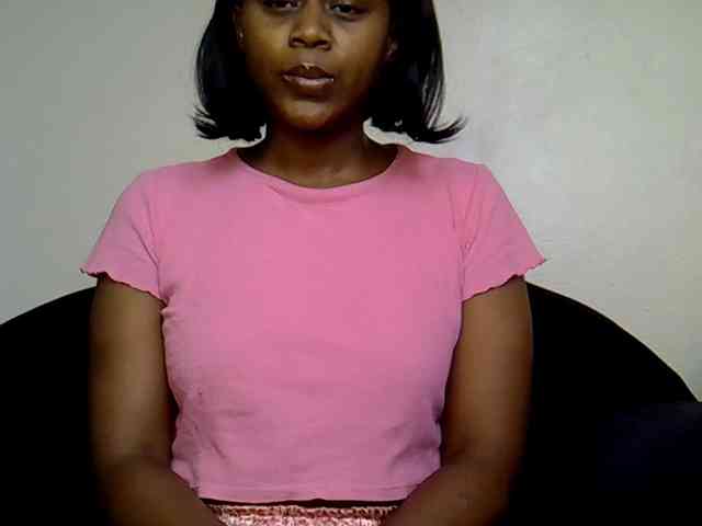 LAYLAAH webcam