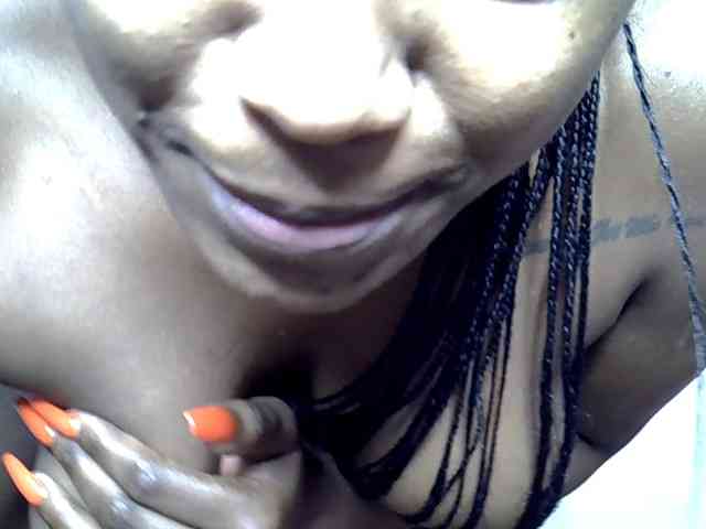 Model: SquirtLaylaah