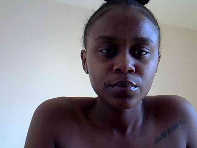 MDIVAH Sex Cam Show
