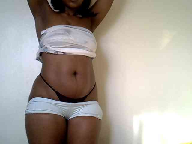 LAYLAAH webcam