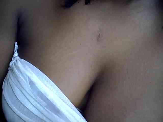 LAYLAAH webcam