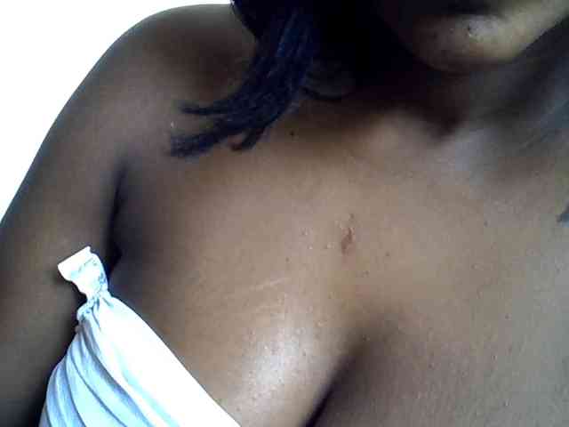 LAYLAAH webcam