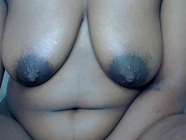 LAYLAAH webcam