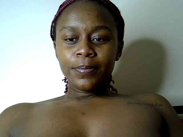 LAYLAAH webcam
