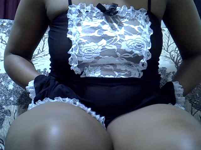 LAYLAAH webcam