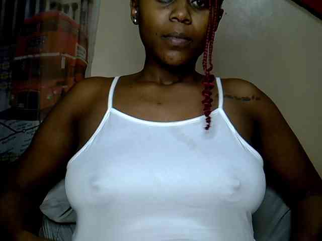 LAYLAAH webcam