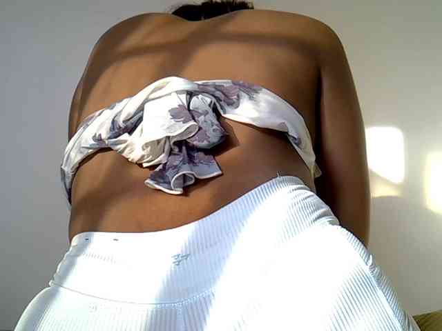 LAYLAAH webcam