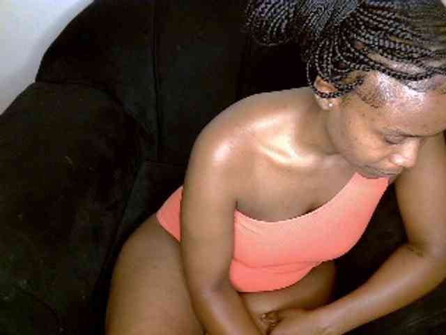 Model: SquirtLaylaah
