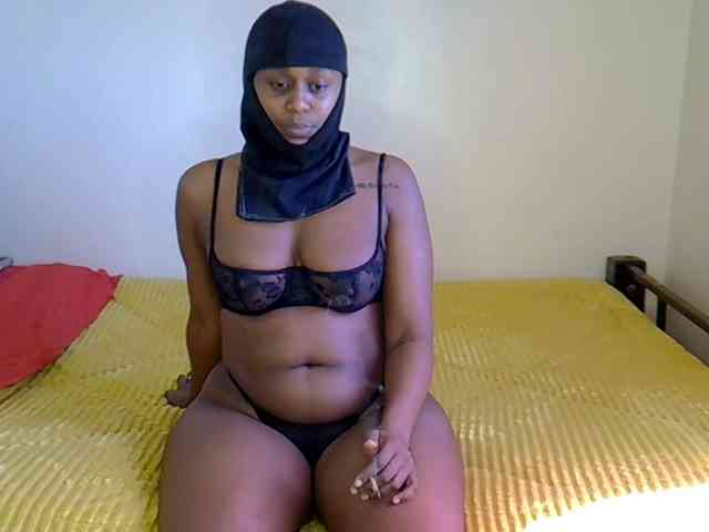 Model: SquirtLaylaah