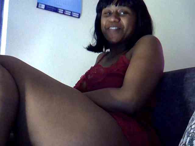 LAYLAAH webcam