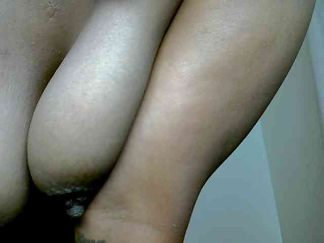 LAYLAAH webcam
