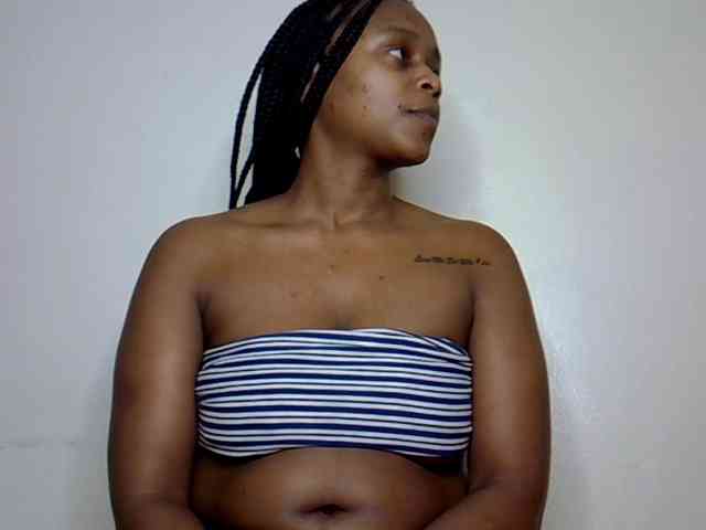 Model: SquirtLaylaah