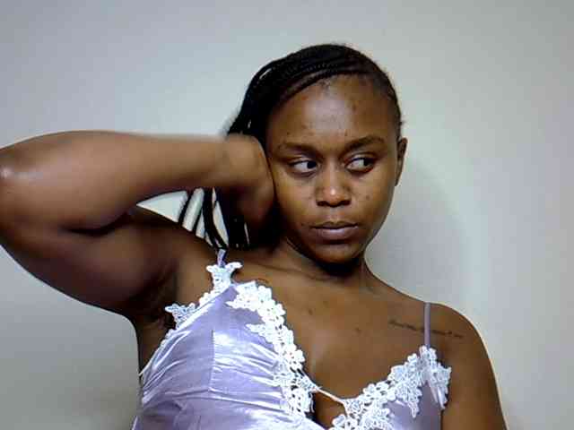 Model: SquirtLaylaah