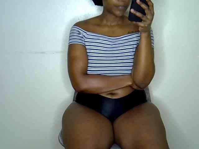 Model: SquirtLaylaah