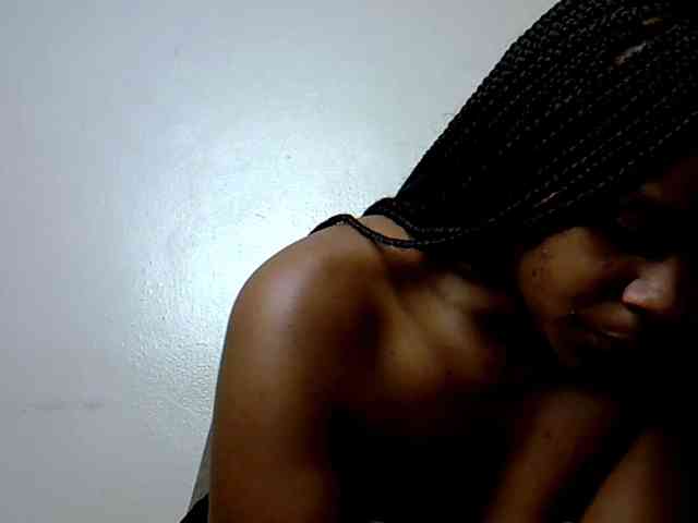 Model: SquirtLaylaah