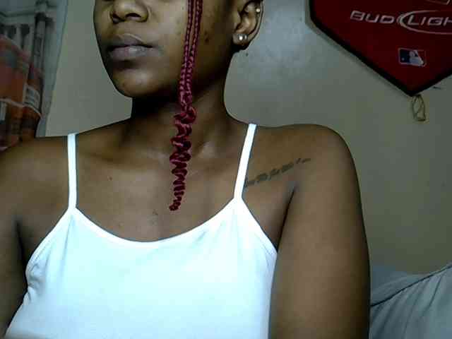 LAYLAAH webcam