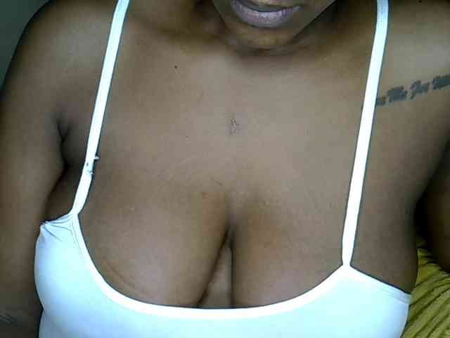 Modella: LAYLAAH