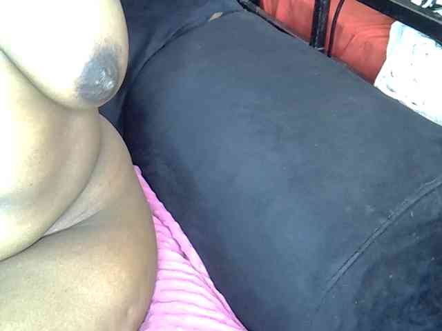 LAYLAAH webcam