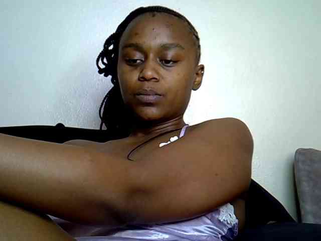 Model: SquirtLaylaah
