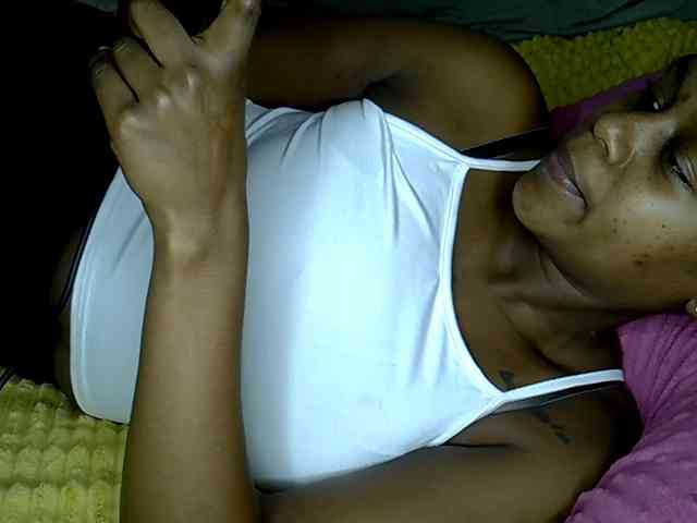LAYLAAH webcam