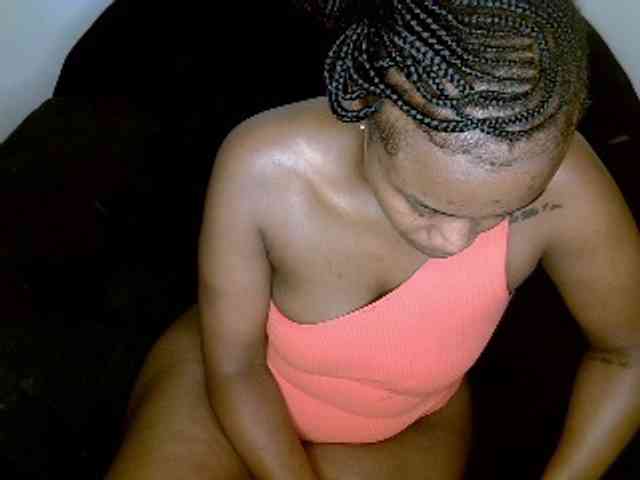 Model: SquirtLaylaah