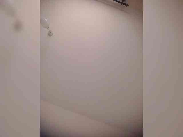 LAYLAAH webcam