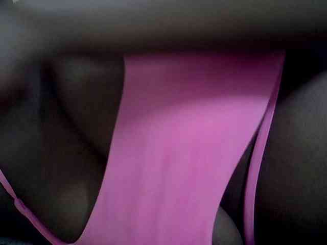 LAYLAAH webcam