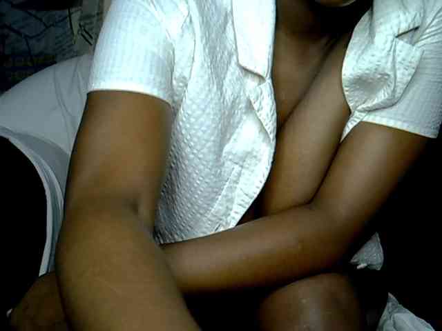 LAYLAAH webcam