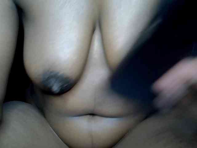 LAYLAAH webcam
