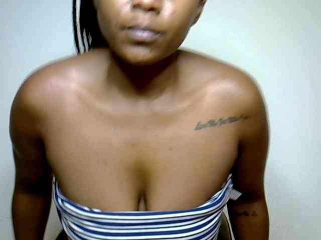Model: SquirtLaylaah