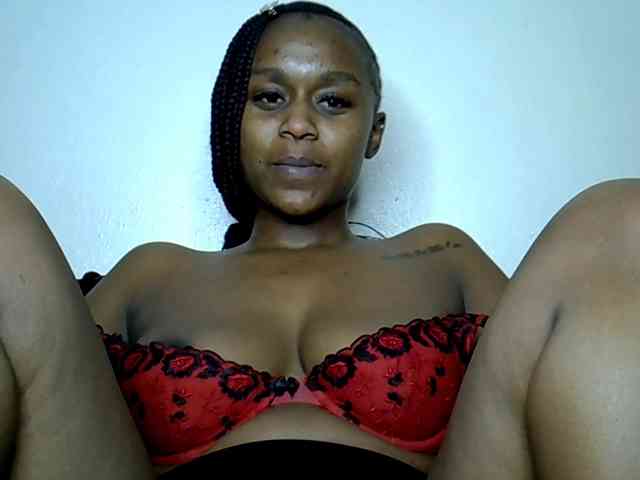 Model: SquirtLaylaah
