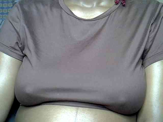 LAYLAAH webcam