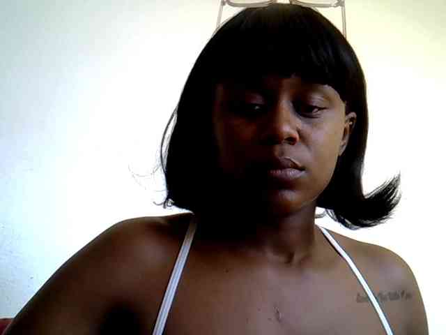 LAYLAAH webcam