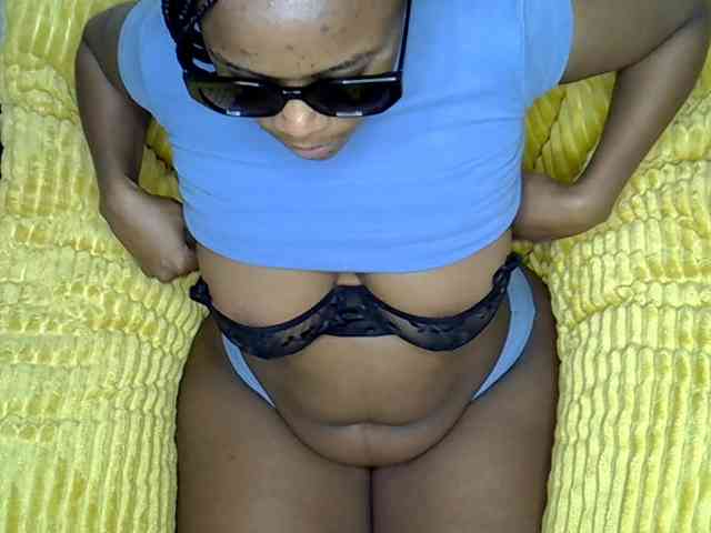 Model: SquirtLaylaah