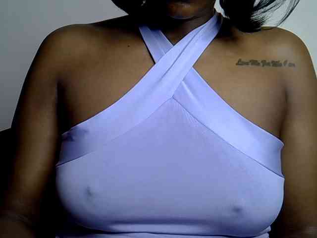 LAYLAAH webcam