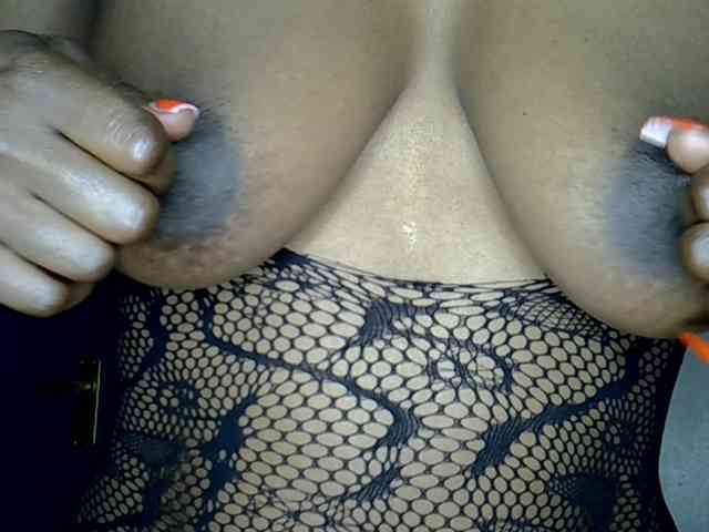 Model: SquirtLaylaah