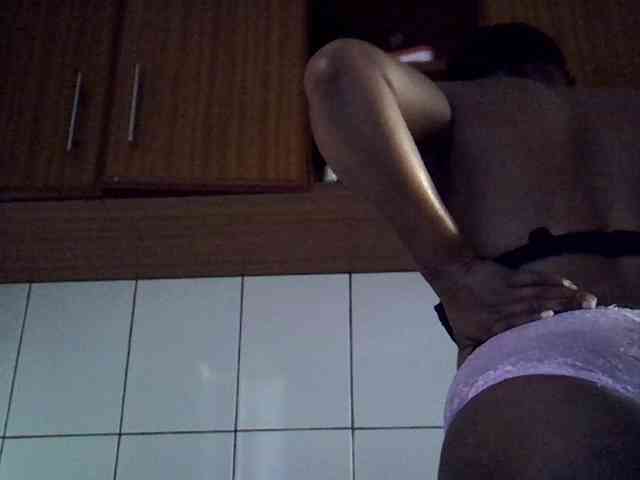 LAYLAAH webcam