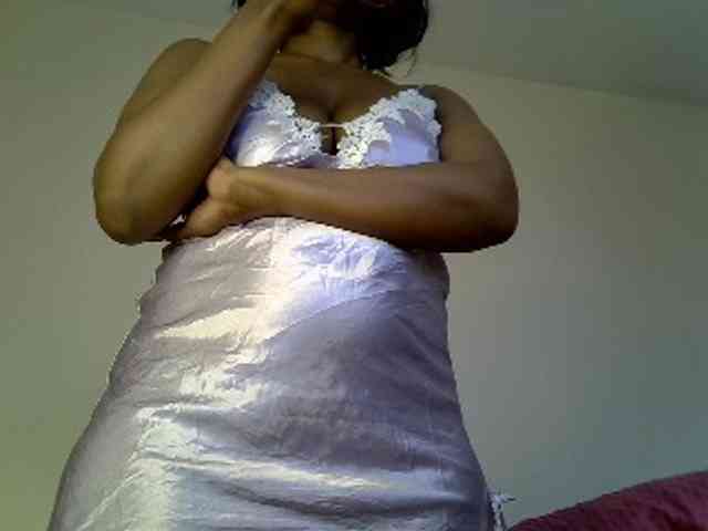 LAYLAAH webcam