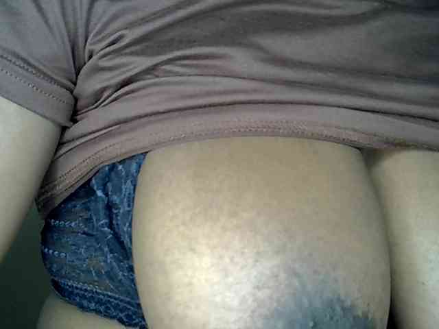 LAYLAAH webcam