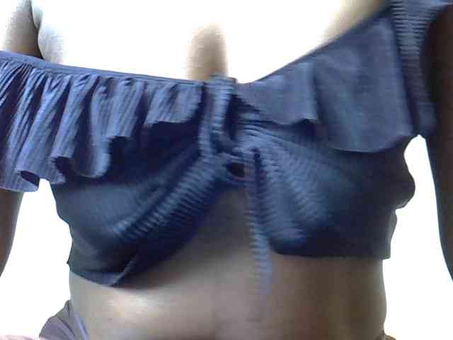 LAYLAAH webcam