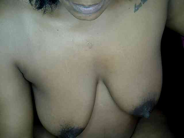 LAYLAAH webcam