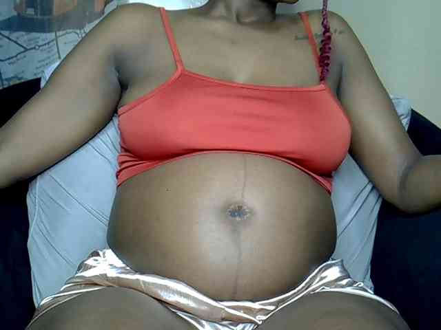 LAYLAAH webcam