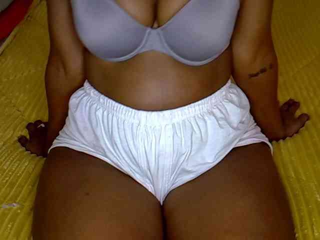 Model: SquirtLaylaah