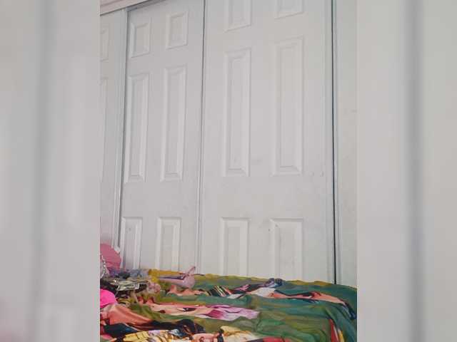 Dollyrose live cam on BongaCams