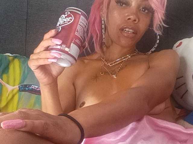 Dollyrose live cam preview