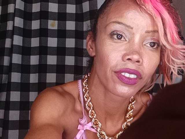 Dollyrose live cam preview